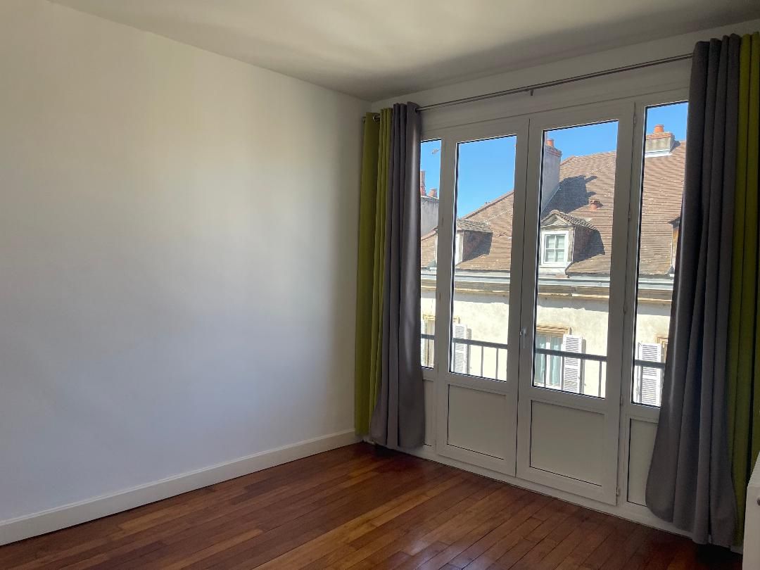 Appartement à Dijon — T4  rue Musette, photo 4